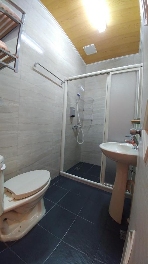 Grandma Yu'S B&B Юйчи Экстерьер фото