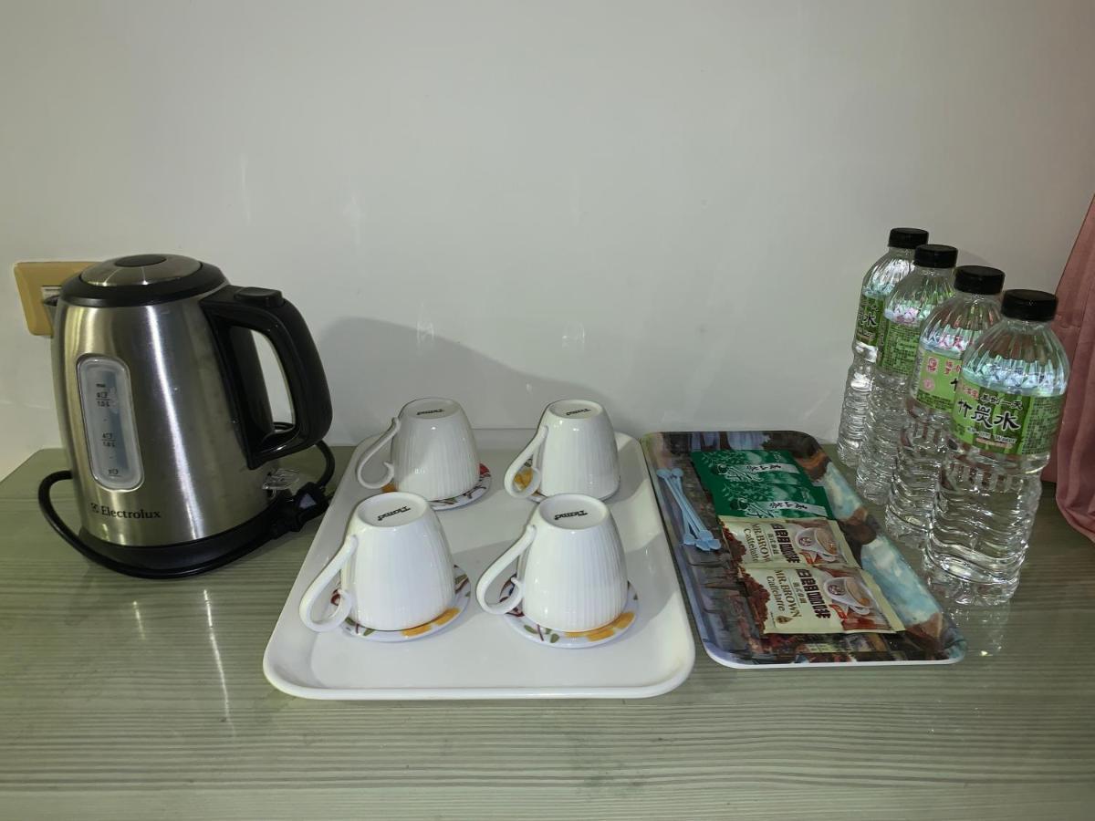 Grandma Yu'S B&B Юйчи Экстерьер фото
